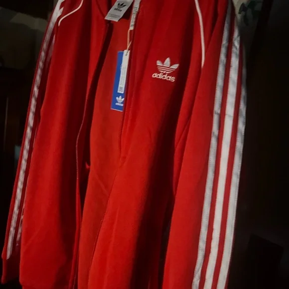 Adidas Bold Red Jacket - Picture 1 of 4